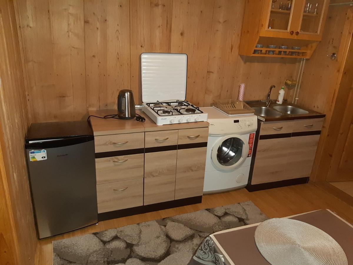 Chata W Banskiej Banska Nizna Esterno foto